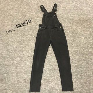 エイチアンドエム(H&M)のH&Mブラックデニムサロペット(パンツ/スパッツ)