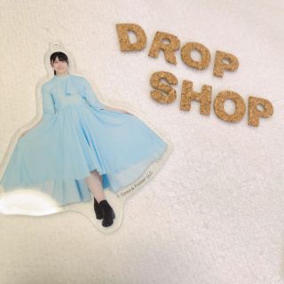 ノギザカフォーティーシックス(乃木坂46)の𓊆 新品 日向坂46 丹生明里アクリルチャーム 𓊇 (アイドルグッズ)