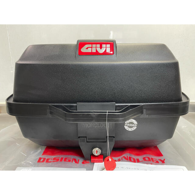 GIVI ジビ トップ モノロック ケース E20N ベース付 並行輸入 39L