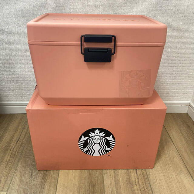 韓国スタバ限定 Starbucks クーラーボックス ピンク サマーデークーラー | フリマアプリ ラクマ