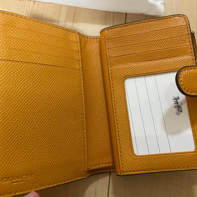 COACH(コーチ)の coach 二つ折り財布 レディースのファッション小物(財布)の商品写真