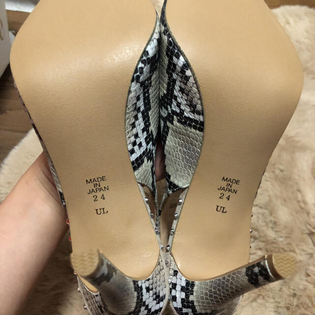 DIANA - ダイアナ⭐️新品未使用⭐️パイソンパンプスの通販 by y DIANA - ダイアナ⭐️新品未使用⭐️パイソンパンプスの通販 by y