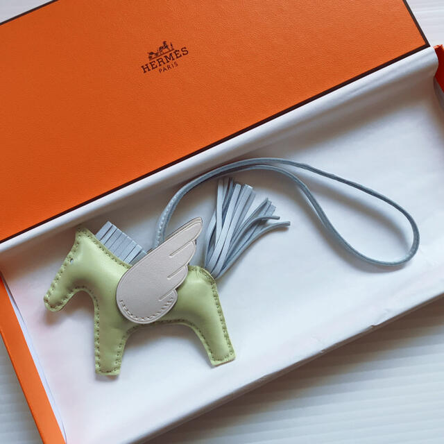 予約販売 Hermes ペガサスチャームPM エルメス ロデオ - チャーム