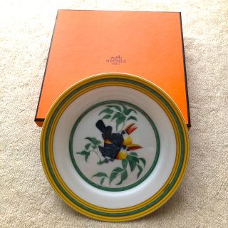 エルメス(Hermes)のエルメス　トゥカン　プレート　19センチ　皿　パン　デザート皿(食器)