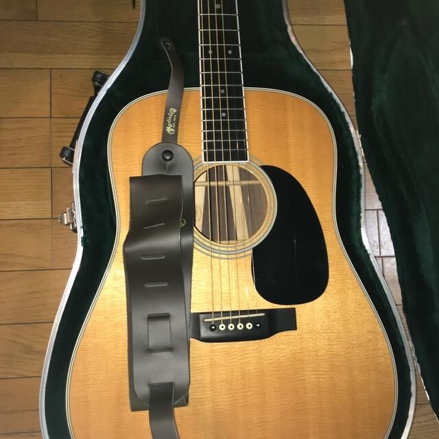 Martin(マーティン)のマーチン D35 楽器のギター(アコースティックギター)の商品写真