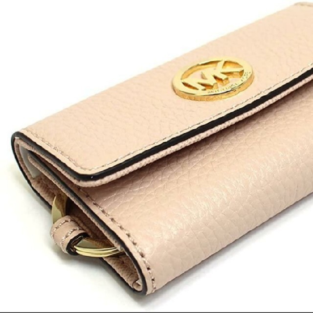 Michael Kors(マイケルコース)の【新品】マイケルコース MICHAEL KORS レザー キーケース ピンク レディースのファッション小物(キーケース)の商品写真