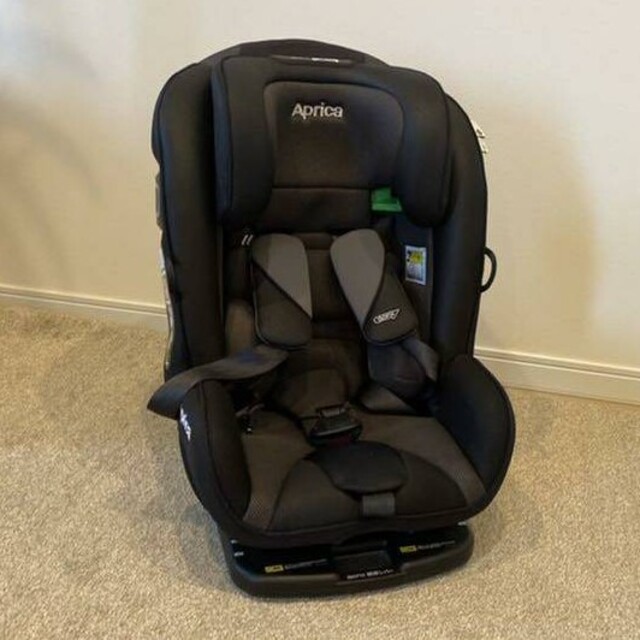 ♡超美品 Aprica フォームフィット ISOFIX 360°セーフティー♡