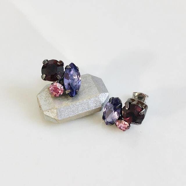 【87%OFF!】Retro ＊ purple stone pierce