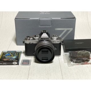 ニコン(Nikon)のNikon Z fc 16-50mm レンズキット 新品同様 フルオプション(ミラーレス一眼)