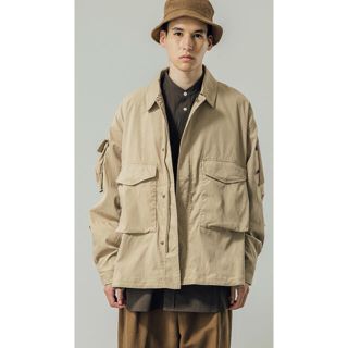 ワンエルディーケーセレクト(1LDK SELECT)の新品未使用タグ付き別注DAIWA PIER39 MIL FIELD JACKET(ミリタリージャケット)