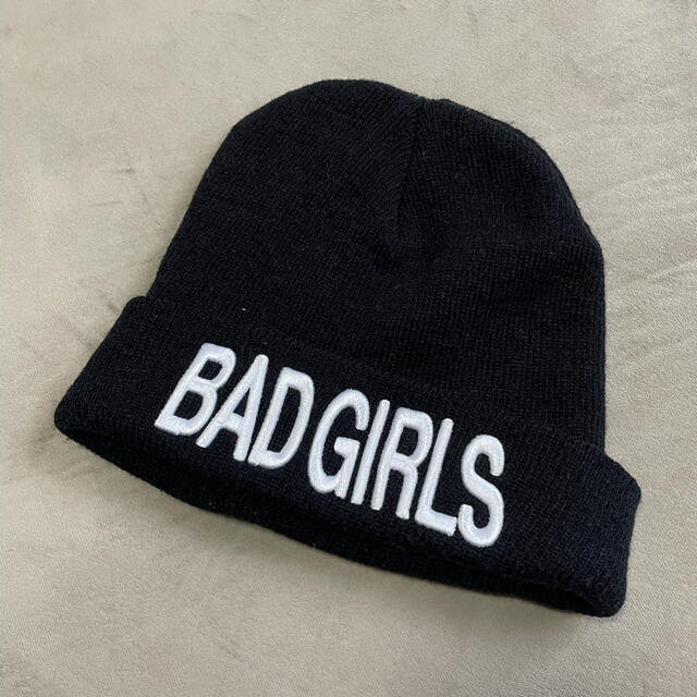 ニット帽❤️新品✨BADGIRLS✨ネオングリーンビーニー レディースの帽子(ニット帽/ビーニー)の商品写真