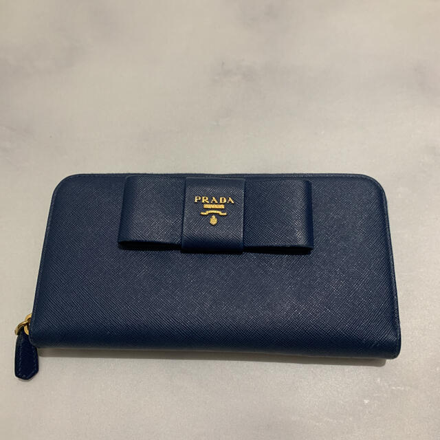 PRADA(プラダ)のPRADA長財布　確認用 レディースのファッション小物(財布)の商品写真