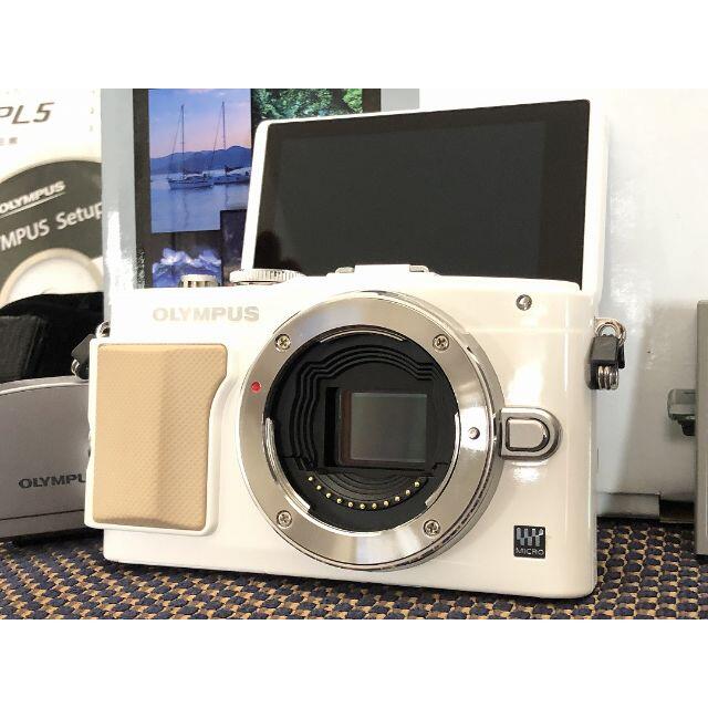 1361 新品のように綺麗！ Olympus E-PL5 ボディ 現状特価品! 2