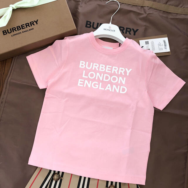 BURBERRY(バーバリー)の【お取置き中】バーバリーチルドレン Tシャツ 6Y キッズ/ベビー/マタニティのキッズ服女の子用(90cm~)(Tシャツ/カットソー)の商品写真