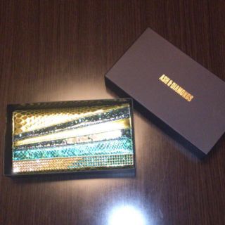 ASH&DIAMONDS(ライン ・ 財布)のフリマアイテム一覧 ASH&DIAMONDS(ライン ・ 財布)のフリマアイテム一覧