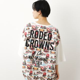 ロデオクラウンズワイドボウル(RODEO CROWNS WIDE BOWL)の最新オフホワイト こんばんは。バッドエンドサニーです。是非お買い求めください❗️(Tシャツ(半袖/袖なし))