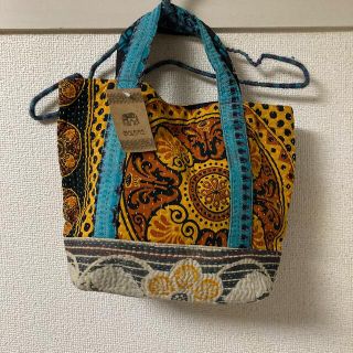マライカ(MALAIKA)のMARAIKA  グドゥリー　刺し子　カンタ　ラリーキルトトートバッグ(トートバッグ)