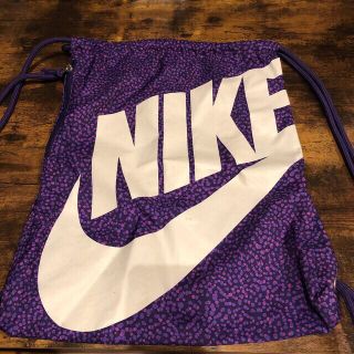 ナイキ(NIKE)のNIKE ナップサック　パープル(バッグパック/リュック)