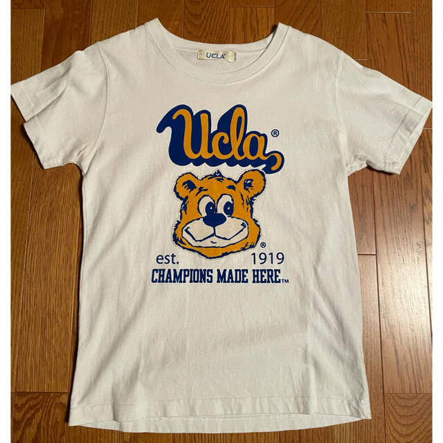 UCLA  Tシャツ  Ｍサイズ レディースのトップス(Tシャツ(半袖/袖なし))の商品写真