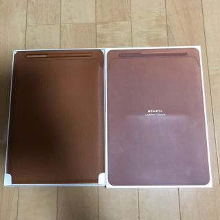 アップル(Apple)の 【超美品】12.9インチiPad Pro用 サドルブラウン MQ0Q2FE/A(iPadケース)