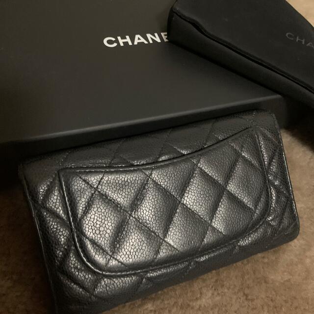 CHANEL 難有 キャビアスキン 長財布 マトラッセ シャネル