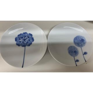 波佐見焼 和山窯 flowers 小皿2枚セット(一輪花、フラワーボール)(食器)