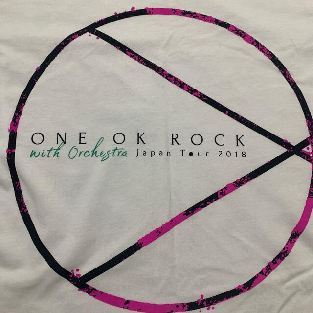 ONE OK ROCK(ワンオクロック)のワンオクライブTシャツS白 エンタメ/ホビーのタレントグッズ(ミュージシャン)の商品写真