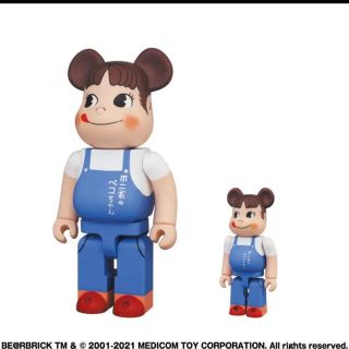 メディコムトイ(MEDICOM TOY)のベアブリック ペコちゃん The overalls girl 100％＆400％(キャラクターグッズ)