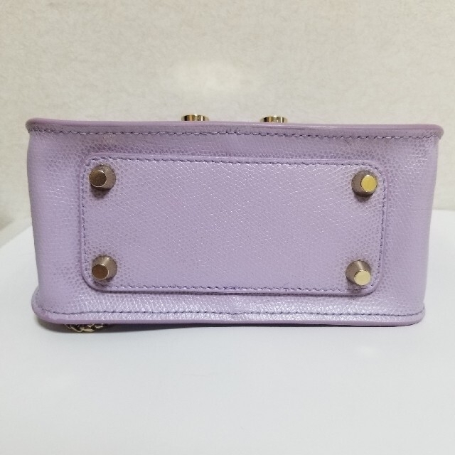 Furla(フルラ)のFURLA　完売カラー　パープル　メトロポリスシリーズ レディースのバッグ(ショルダーバッグ)の商品写真