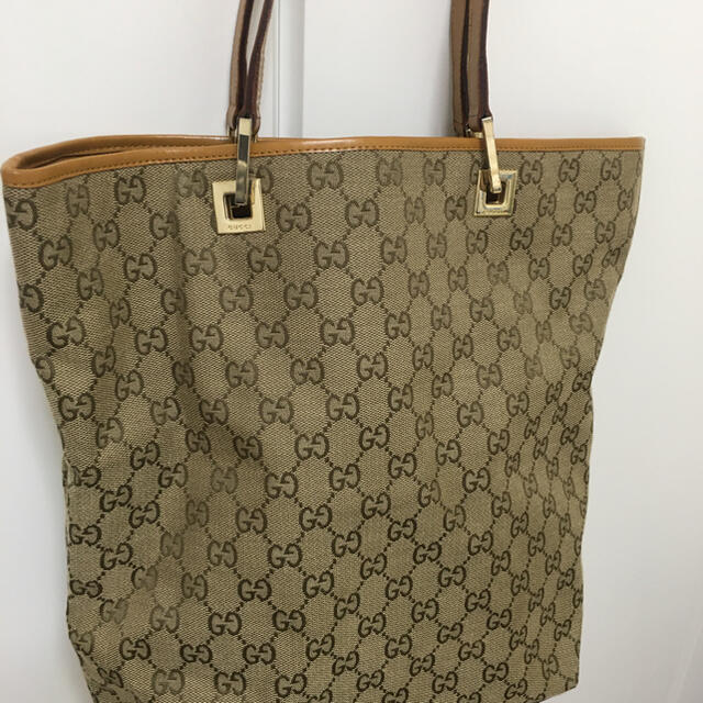 Gucci(グッチ)の最終値下げ　GUCCI グッチ キャンバストートバッグ　 GG柄 レディースのバッグ(トートバッグ)の商品写真