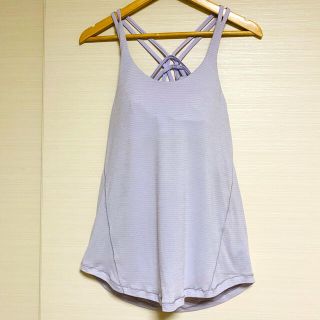 ルルレモン(lululemon)のLululemonのヨガタンクトップ　パープル　4(ヨガ)