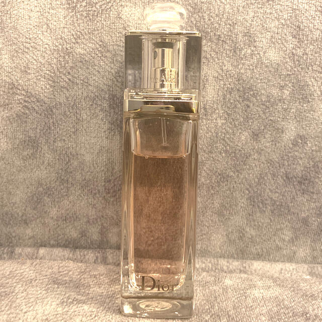 Christian Dior(クリスチャンディオール)のDior Addict ディオール　アディクト　オーフレッシュ　50ml コスメ/美容の香水(香水(女性用))の商品写真
