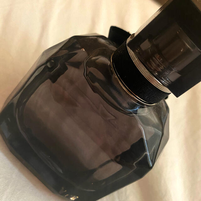Yves Saint Laurent Beaute(イヴサンローランボーテ)のモン パリ オーデパルファム限定ボトル コスメ/美容の香水(香水(女性用))の商品写真