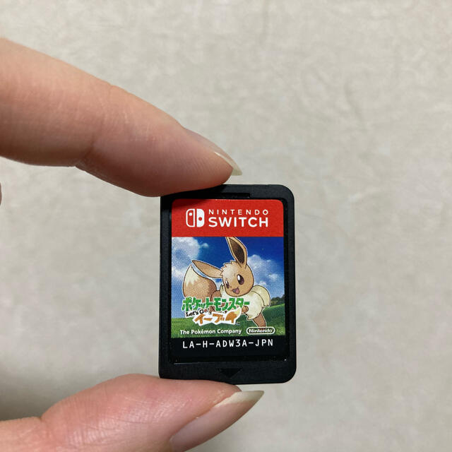 Nintendo Switch(ニンテンドースイッチ)のポケットモンスター Let’s Go！ イーブイ Switch エンタメ/ホビーのゲームソフト/ゲーム機本体(家庭用ゲームソフト)の商品写真