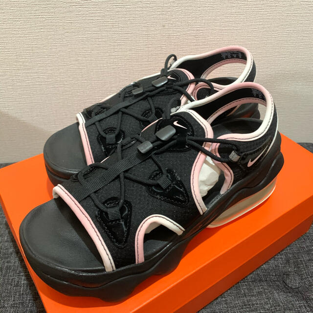 NIKE(ナイキ)のNIKE ナイキ エアマックス ココ KOKO サンダル ピンク 25cm 新品 レディースの靴/シューズ(サンダル)の商品写真