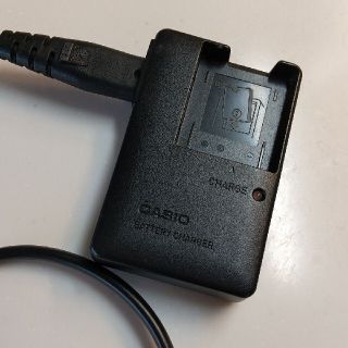 カシオ(CASIO)の★純正品★CASIO カシオ バッテリーチャージャー BC-80L(バッテリー/充電器)