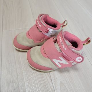 ニューバランス(New Balance)のnew balance　ハイカットスニーカー　ピンク　12センチ(スニーカー)