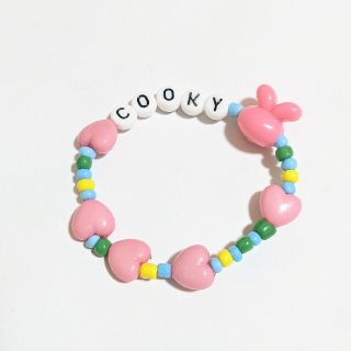 ボウダンショウネンダン(防弾少年団(BTS))の💜BTS  BT21 COOKY  ビーズ ブレスレット💜グククキクッキー(ブレスレット/バングル)