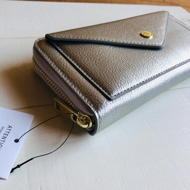 Legato Largo(レガートラルゴ)のケロピク様専用ページ！ZU-D0892SI ラウンドジップ 長財布  レディースのファッション小物(財布)の商品写真