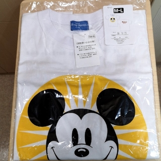 ディズニー(Disney)の新品　未開封　ファンダフルディズニー　限定　Tシャツ(ノベルティグッズ)