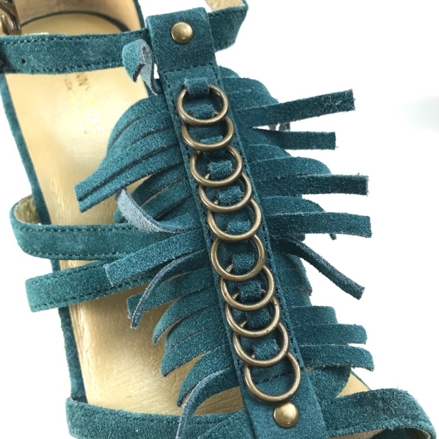 JOHNNY MOKE(ジョニーモーク)の未使用 ジョニーモーク 210214 メタルリング サンダル ブルーグリーン レディースの靴/シューズ(サンダル)の商品写真