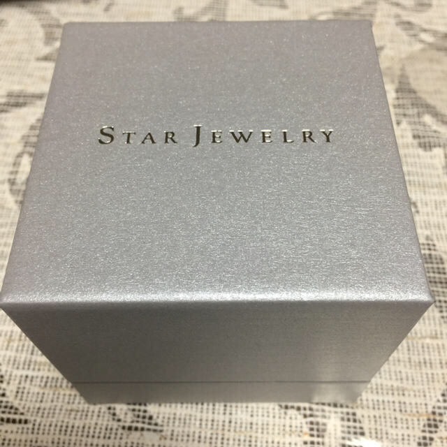 STAR JEWELRY(スタージュエリー)のスタージュエリー☆三日月型ムーンストーンピアス レディースのアクセサリー(ピアス)の商品写真