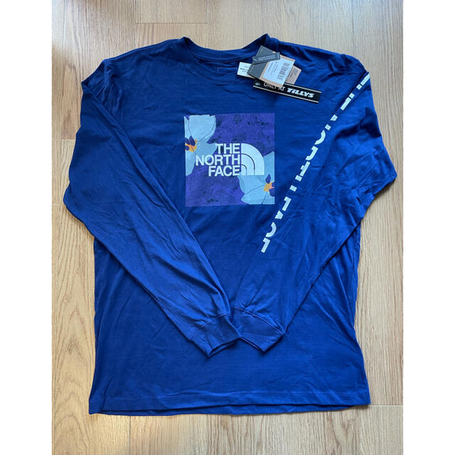 THE NORTH FACE(ザノースフェイス)のTHE NORTH FACE BOX TEE  フローラル　ロングTシャツ メンズのトップス(Tシャツ/カットソー(七分/長袖))の商品写真