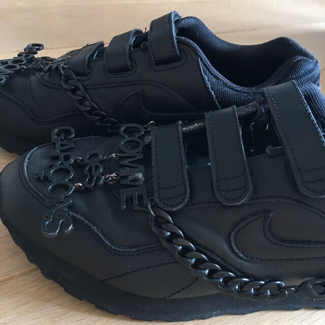 COMME des GARCONS(コムデギャルソン)のCOMME des GARCONS×NIKE スニーカー レディースの靴/シューズ(スニーカー)の商品写真