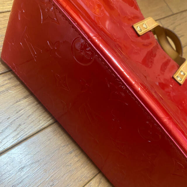 LOUIS VUITTON ヴェルニ