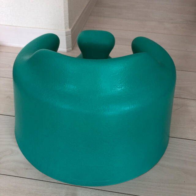 Bumbo(バンボ)のバンボ ミントグリーン キッズ/ベビー/マタニティの寝具/家具(その他)の商品写真