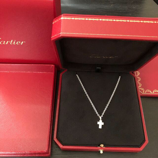 カルティエ(Cartier)の正規品保証❤️カルティエ　ダイヤモンド　クロスネックレス　750WG❤️(ネックレス)