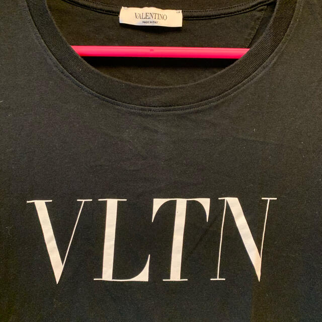 VALENTINO(ヴァレンティノ)の正規 VALENTINO ヴァレンティノ VLTN ロゴ Tシャツ メンズのトップス(Tシャツ/カットソー(半袖/袖なし))の商品写真