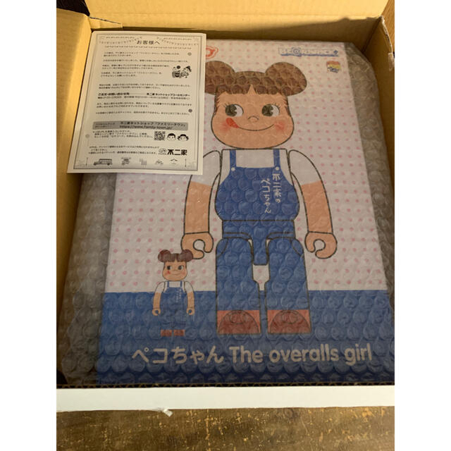 BE＠RBRICKペコちゃんThe overalls girl 100％400％ セールSALE その他 ...