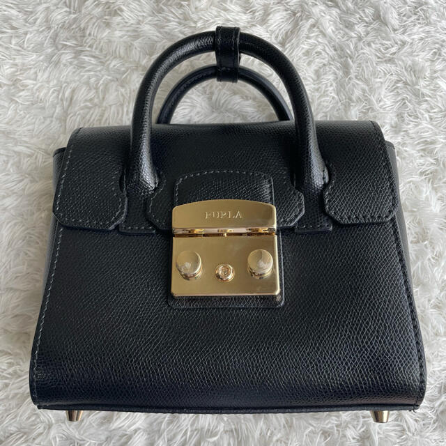 【人気】FURLA メトロポリス 2WAYバッグ 黒 サッチェル 1